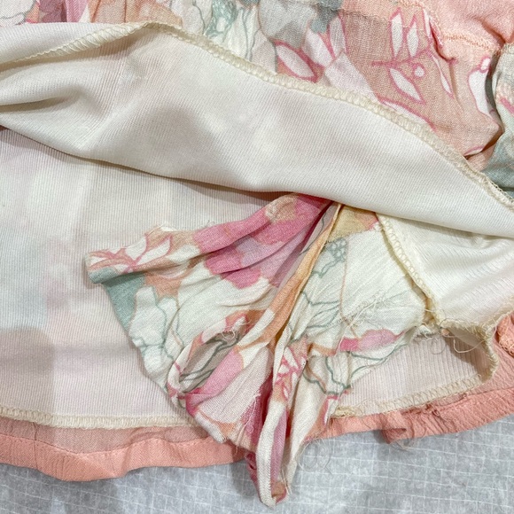 Off white floral printed dress - Picture 6 of 7